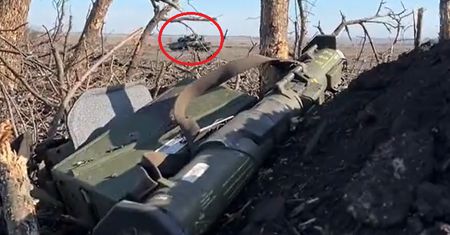 Rosyjski czołg T-80BW zniszczony. To była "walka na noże"