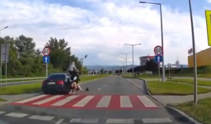 Wypadek w Nowym Sączu. Trzech nastolatków w szpitalu