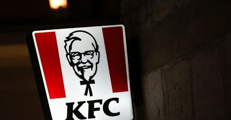 Pokłócili się o sos w amerykańskim KFC. Wyciągnęli noże
