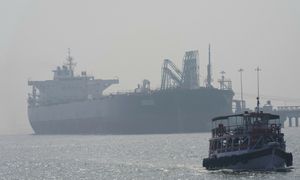 Statki z kolejnych krajów mogą pływać przez cieśninę Ormuz