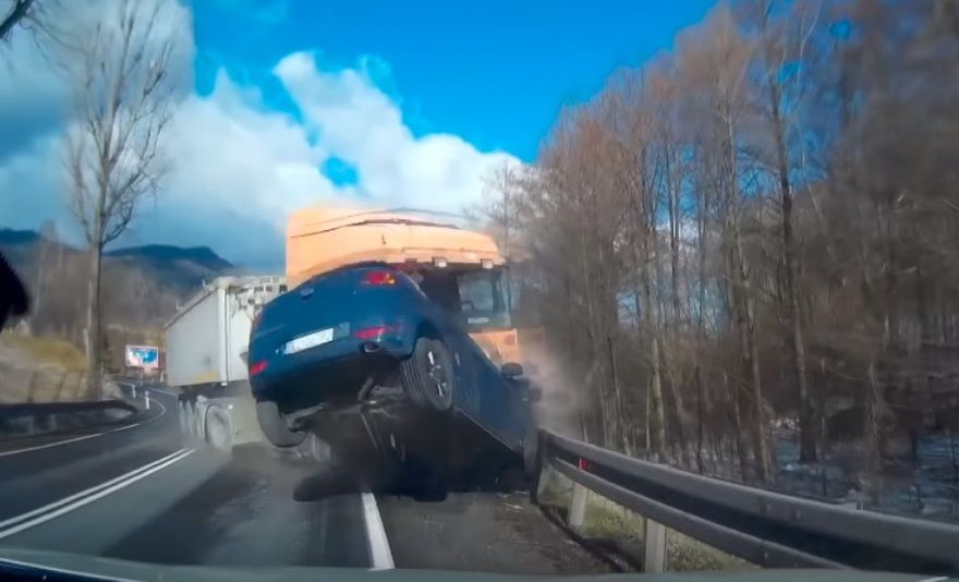 Zaufanie podstawą bezpieczeństwa na drodze. Czasami jednak wszystko zależy od przypadku