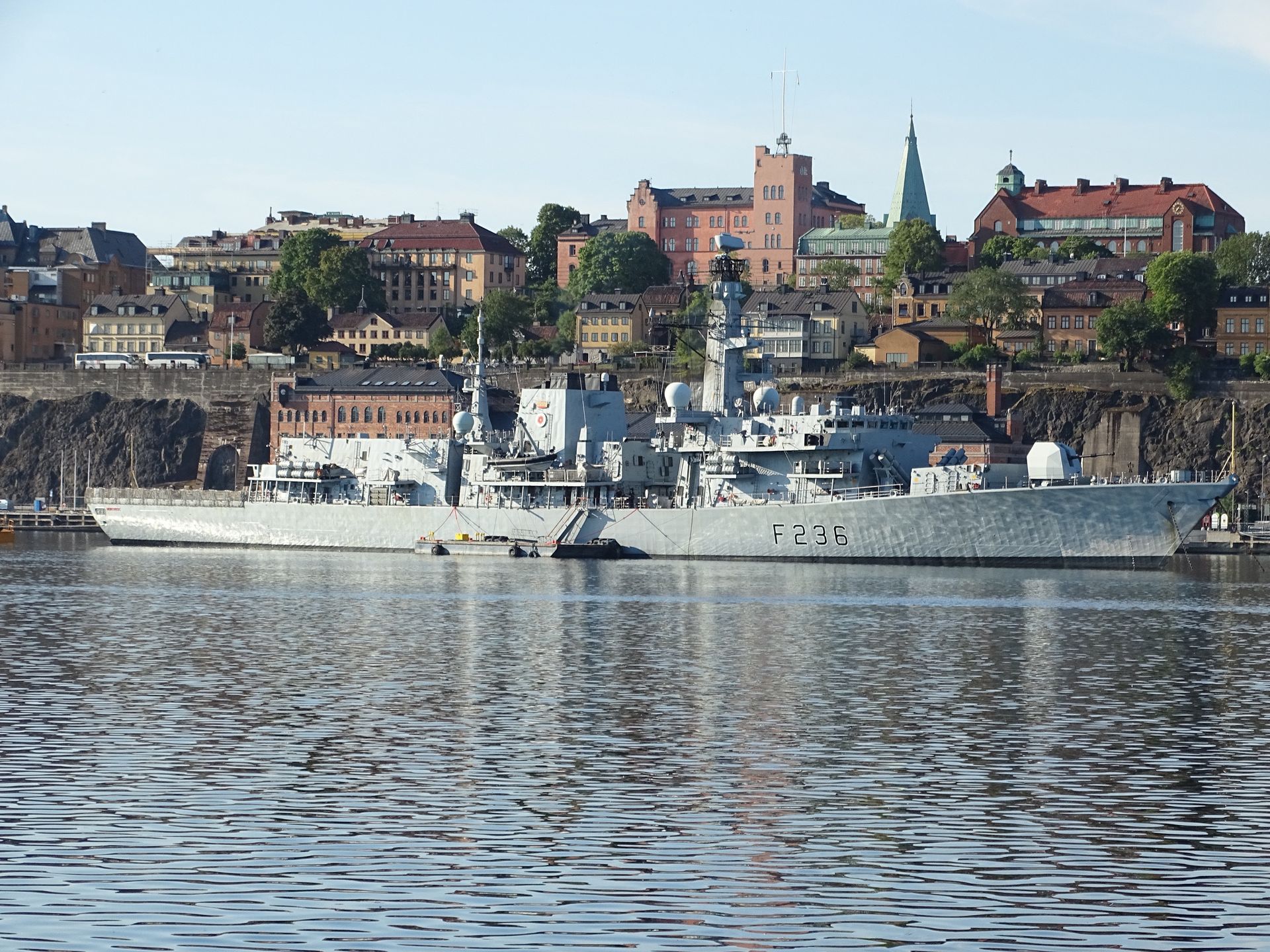 HMS Montrose
