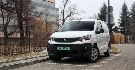 Test: Peugeot e-Partner to cichy dostawca, którego nie spotkasz na trasie