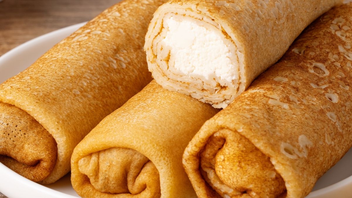 Naleśniki z farszem do pierogów ruskich
