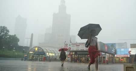 Pogoda. Poniedziałek pochmurny, przelotnie popada. W nocy nawet 0 stopni