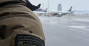 Kraków: Paliły papierosy w samolotach. Kobiety ukarano mandatami