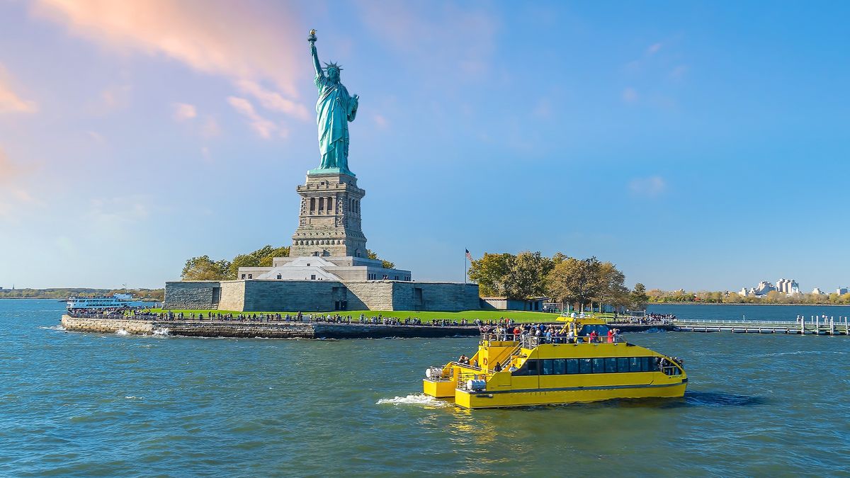 The Statue of Liberty with Manhattan city skyline background, Landmarks of New York City, USAUSA, NYC, ny, new york, statue liberty, famous, outdoor, landscape, panoramic, ferry, united states, new jersey, state, midtown, hudson, downtown, historic, attraction, independence, sculpture, river, york, urban, manhattan, architecture, skyline, city, skyscraper, new, america, united, travel, business, freedom, tourism, financial, metropolitan, sky, landmark, cityscape, building, harbor, metropolis, ferry, boat, taxi, usa, nyc, ny, new york, statue liberty, famous, outdoor, landscape, panoramic, ferry, united states, new jersey, state, midtown, hudson, downtown, historic, attraction, independence, sculpture, river, york, urban, manhattan, architecture, skyline, city, skyscraper, new, america, united, travel, business, freedom, tourism, financial, metropolitan, sky, landmark, cityscape, building, harbor, metropolis, boat, taxi