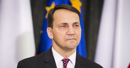 Prokurator jednak prześwietli Sikorskiego. Za "kilometrówki"