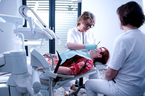 Awantura o zęby mądrości - usuwać czy zostawiać?