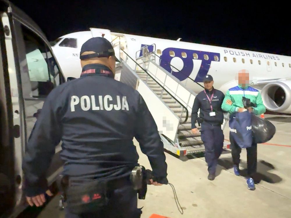 Napad na jubilera w Galerii Mokotów. Wpadł na granicy z Serbią