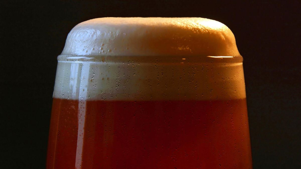 Grzane piwo ma działanie antystresowe