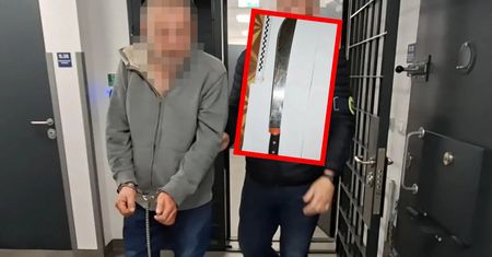 Zaatakował sąsiada maczetą. Po wszystkim wrócił do mieszkania