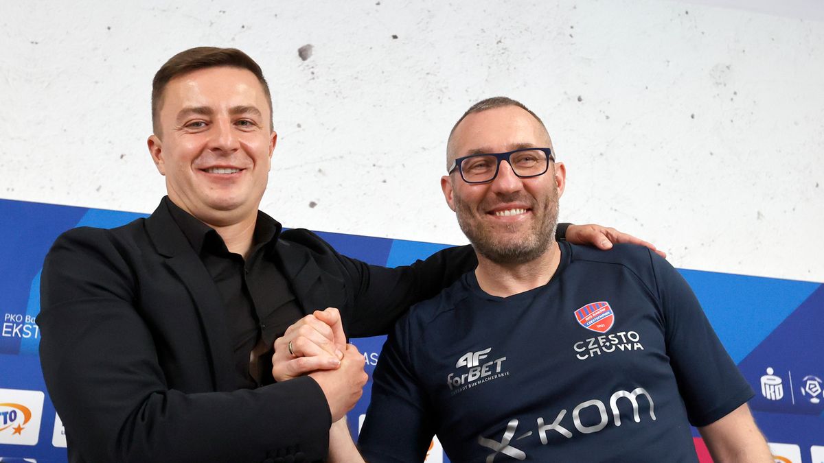 PAP / Waldemar Deska / Na zdjęciu: właściciel Rakowa, Michał Świerczewski (z lewej) i trener Marek Papszun