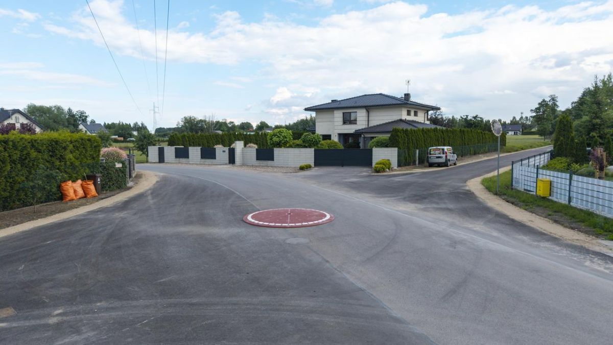 Kilometry nowych dróg w gminie Obrowo.