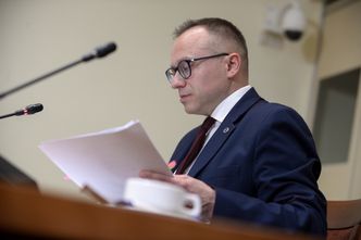 Soboń przed komisją śledczą. "Możliwe zawiadomienie do prokuratury"