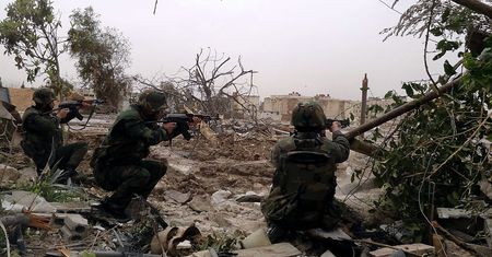 Syria: Nie ma zgody na zniesienie embarga na broń dla powstańców