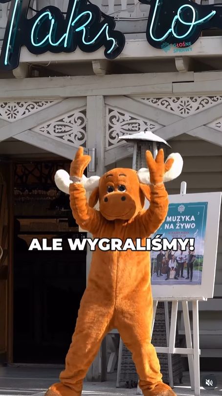 Łoś zostaje w restauracji "Schronisko Bukowina"