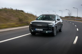 Najpopularniejsze chińskie auta w Polsce. Te marki i modele wybieraliśmy w 2025 roku