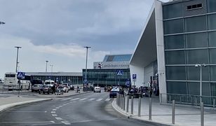 Nagabują turystów na polskich lotniskach. "Ich działania są nieetyczne"