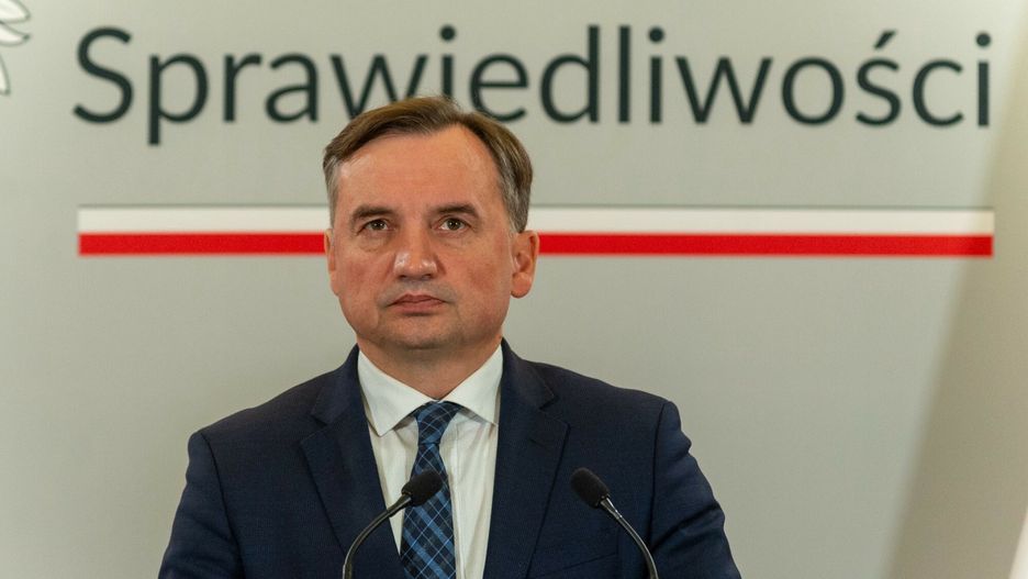 Zbigniew Ziobro o PandoraGate
05.10.2023 Warszawa Konferencja Zbigniewa Ziobry nt dzialan prokuratury ws. medialnych doniesien o pedofilskiej dzialalnosci youtuberow PandoraGate Fot Artur Zawadzki/REPORTER
n/z: Zbigniew Ziobro
Artur Zawadzki/REPORTER