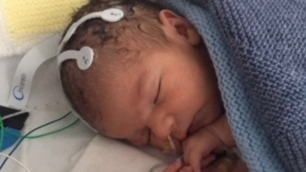 Dziecko z Wielkiej Brytanii otrzymało lek na bazie konopii 