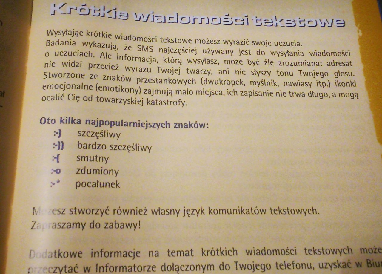 Koncepcja SMS-ów była dla niektórych na tyle odległa, że operatorzy dołączali specjalne przewodniki!