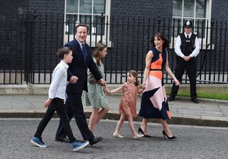 Dymisja Davida Camerona przyjęta. Czego życzy były premier następczyni?