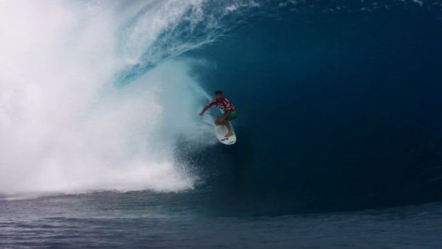 Najbardziej przerażająca fala na świecie w zwolnionym tempie [wideo] 1