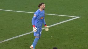 Co on najlepszego zrobił? Fatalny błąd bramkarza w hicie Bundesligi [WIDEO]