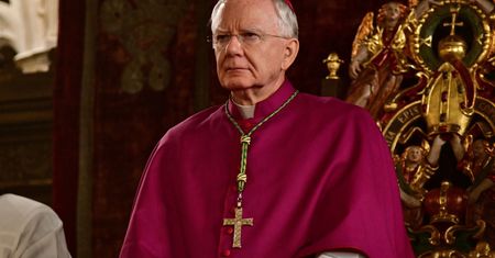Abp Jędraszewski mówi, gdy warto milczeć. Milczy, gdy powinien śpiewać [OPINIA]