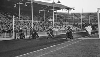 Posłaniec, który został żużlowcem