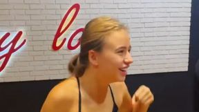 Bokserskie umiejętności? Córka Bieniuka zaskoczyła na treningu