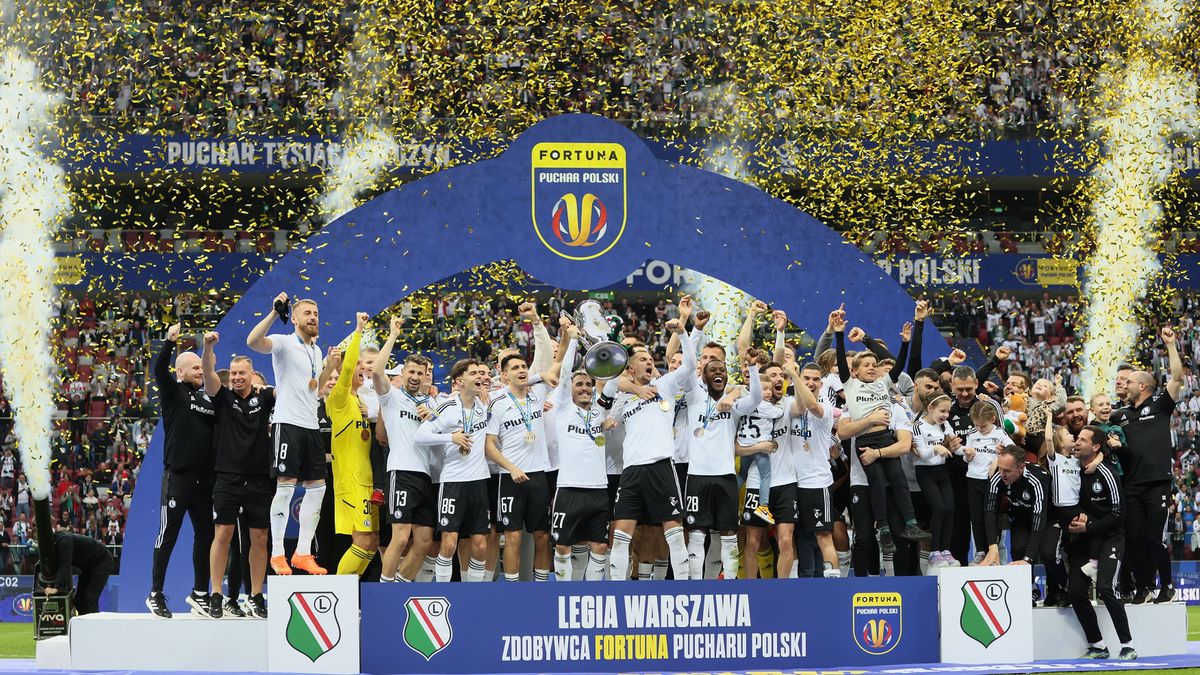 Zdjęcie okładkowe artykułu: PAP / Leszek Szymański / Na zdjęciu: feta Legii Warszawa po zdobyciu Pucharu Polski