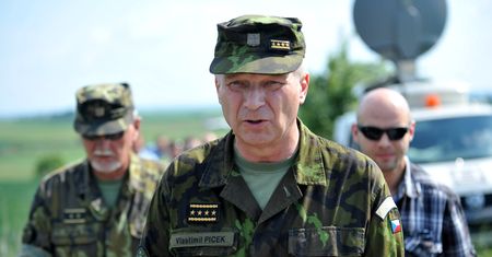 Vlastimil Picek nowym ministrem obrony