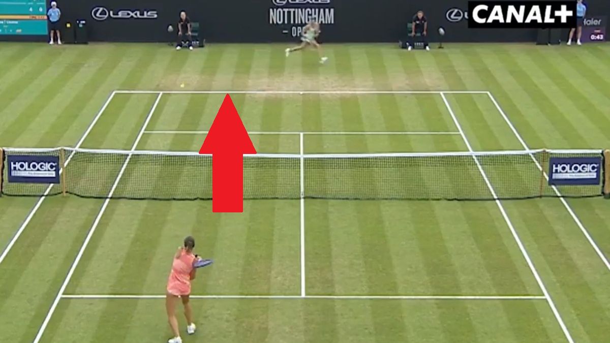 Twitter / Canal+ Sport / Magda Linette w meczu z Dajaną Jastremską