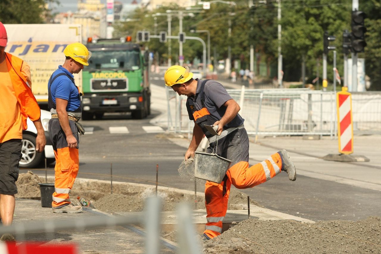 Wrocław: Będą remonty głównych ulic miasta jeszcze w 2025 roku? ZDiUM ogłasza duży przetarg. Będą utrudnienia dla kierowców