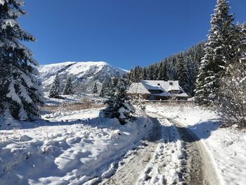 Zima uderzyła w Tatry. TOPR ogłasza zagrożenie lawinowe