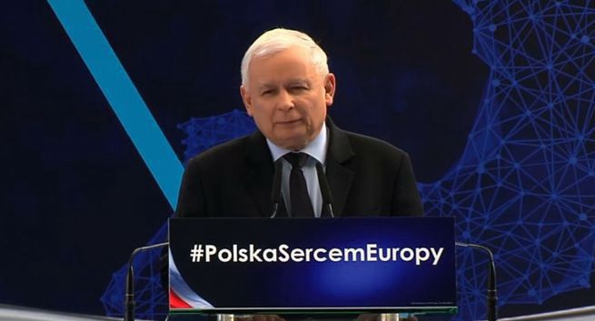 Para lesbijek odpowiada Kaczyńskiemu. "Dzieci w tęczowych rodzinach są szczęśliwe"