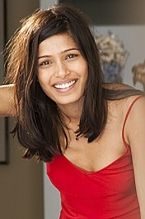 Freida Pinto - najpiękniejsza bezdomna świata