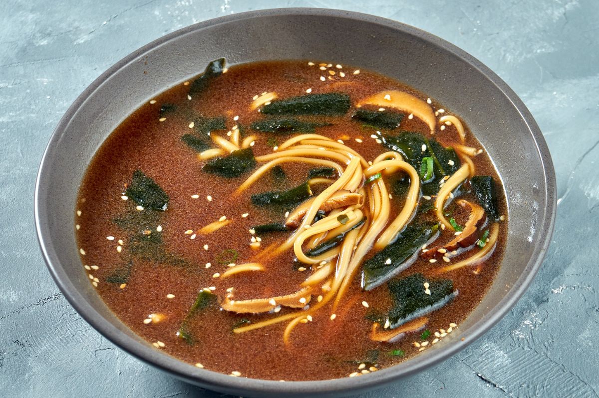 Traditional recipe for miso soup.