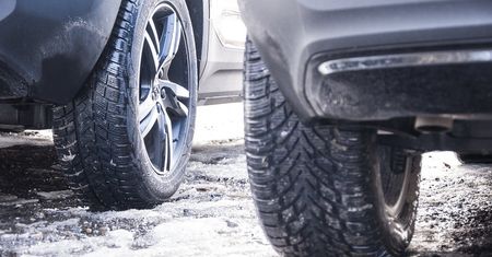 Obowiązkowe opony zimowe w Polsce. Mieszkańcy tego miasta chcą zaostrzenia przepisów