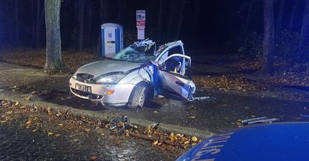 Jastrzębia Góra. Tragedia na drodze. Nie żyją dwie osoby
