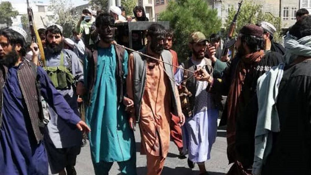 Powracają średniowieczne kary talibów. 