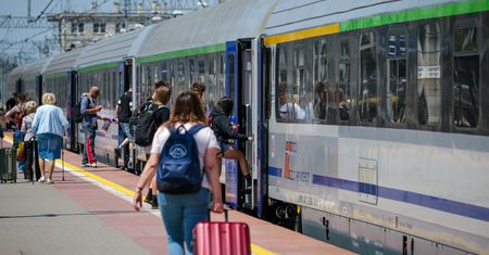 PKP Intercity odwołuje pociągi. Powodem trudne warunki pogodowe