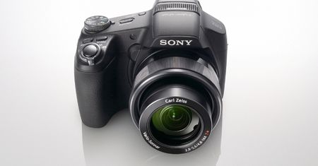 Nowe kompakty Sony dla miłośników wielkiego zoomu