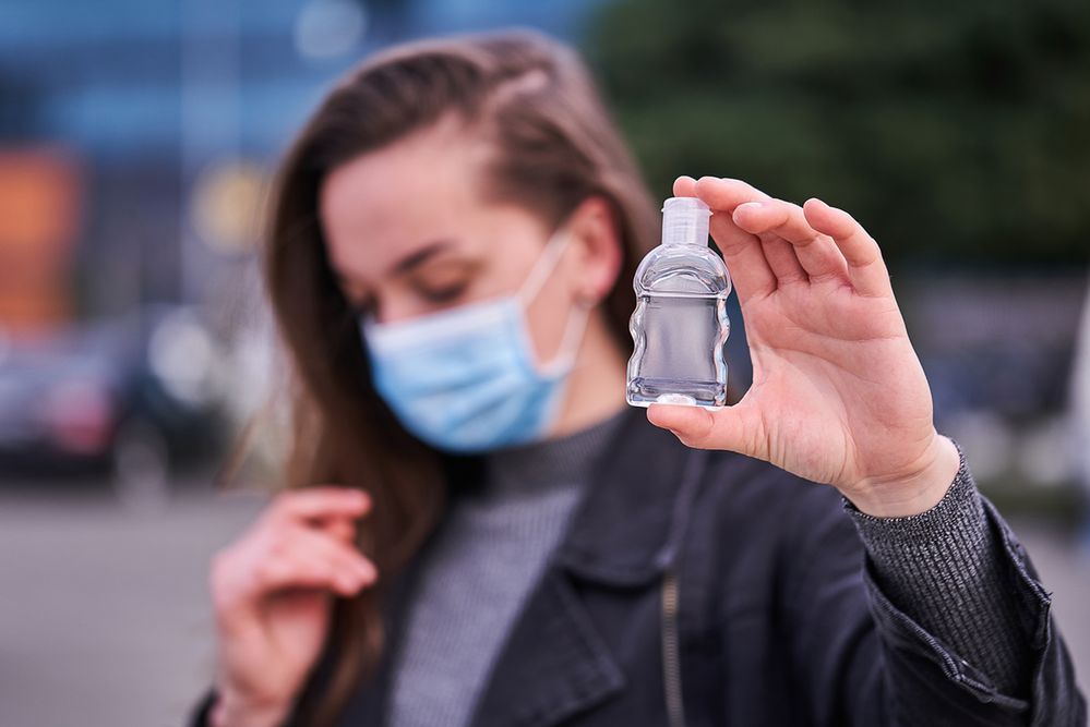 Allegro. Co robią "koronawirusowe" produkty w serwisie? Zapytałem rzecznika