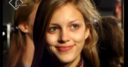 18-letnia Anja Rubik pokazuje Paryż!