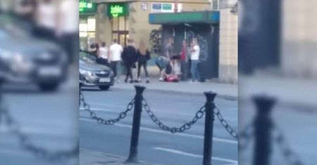 Lublin: Zaatakowali przechodnia w „oku” kamery. Pięć osób zatrzymanych