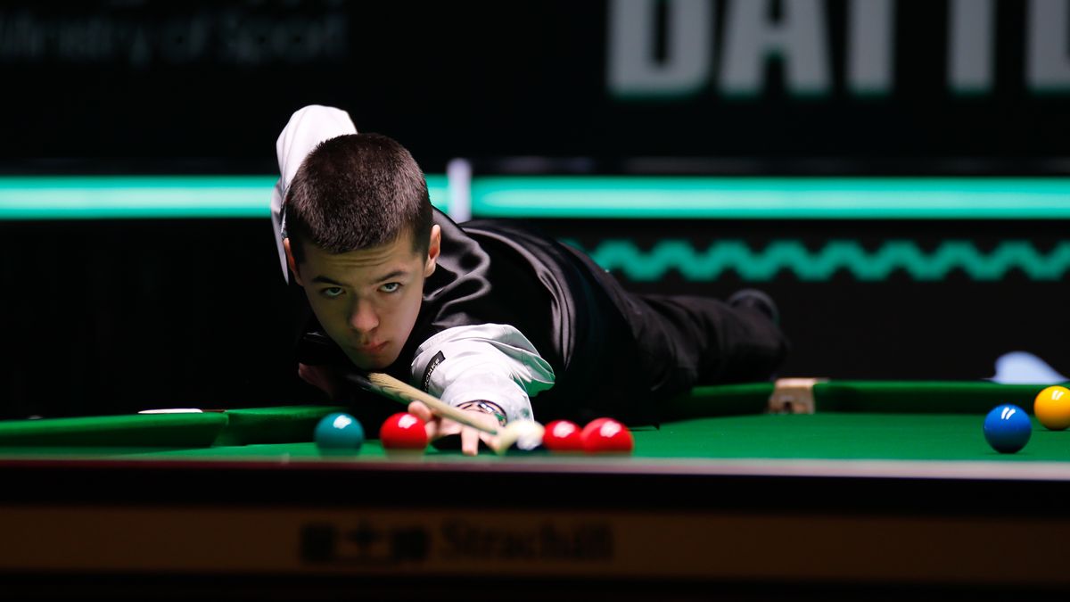 JEDDAH, SAUDI ARABIA - AUGUST 10: Michal Szubarczyk of Poland plays a shot in the third round match against Stuart Bingham of England on day 3 of the Saudi Arabia Masters 2025 at Green Halls on August 10, 2025 in Jeddah, Saudi Arabia. (Photo by Tai Chengzhe/VCG via Getty Images)