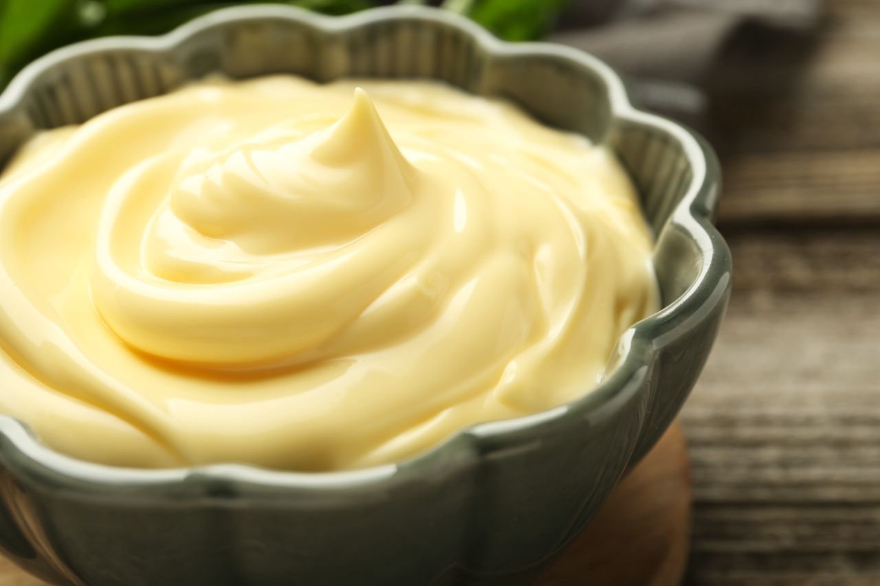 Discover the egg-free delight: Make your own vegan mayo